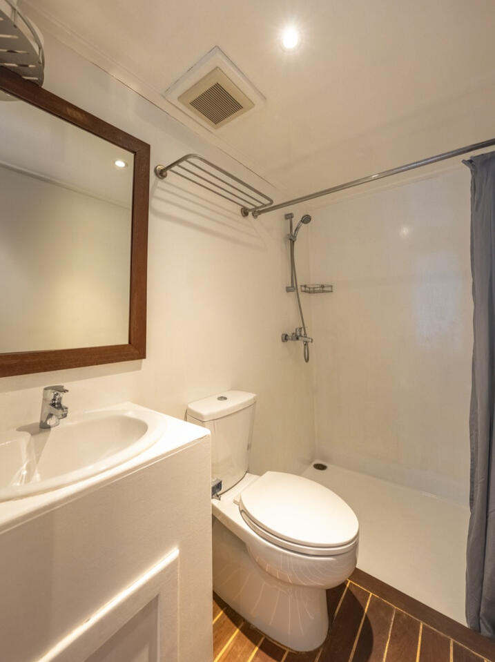 Sea Farer - Bathroom